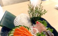 Salmon Sushi – Hương Vị Tươi Ngon, Màu Sắc Hấp Dẫn, Ăn Một Miếng Là Ghiền