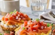 Gợi Ý Món Lý Tưởng Từ Cá Hồi Xông Khói: Salad, Bánh Mì & Pháp